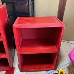 無料 もう直ぐ処分間近‼️
 カラーボックス２つ 自家水性塗料にて塗装済みの画像