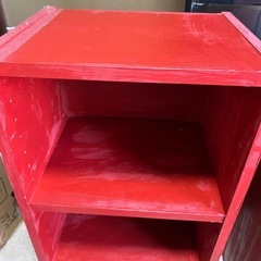 無料 もう直ぐ処分間近‼️
 カラーボックス２つ 自家水性塗料にて塗装済みの画像