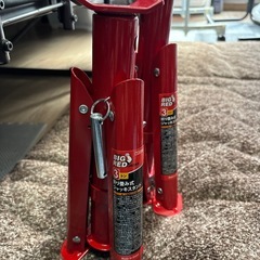 車用ジャッキスタンドの画像