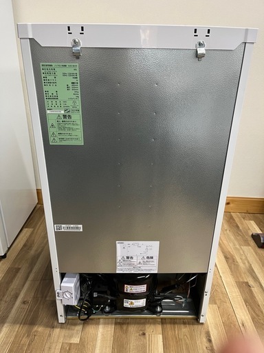 IRIS OHYAMA アイリスオーヤマ　ノンフロン冷凍庫60L IUSD-6B-W ホワイト　2023年製