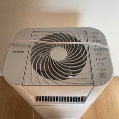 アイリスオーヤマ　サーキュレーター衣類乾燥除湿機の画像