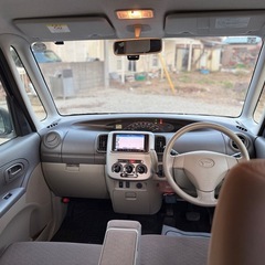 DAIHATSU TANTOの画像