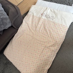 国産ベビーベッド　布団セット　
美品の画像