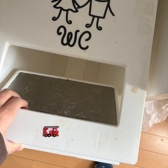 ゴミ箱の画像