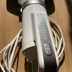 アイリスオーヤマ　ふとんクリーナー　掃除機の画像
