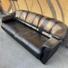 3人掛けソファーの画像