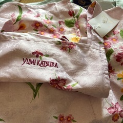 桂由美☆新品未使用品タグ付き他☆エプロン4枚の画像