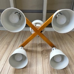 ③シーリングライト！リモコン付きの画像