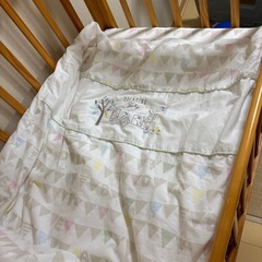 KATOJIハイタイプミニベビーベッド、布団付きの画像