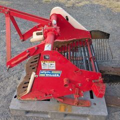 ニプロ松山  トラクター用 掘取機 BL80FDGー１S 三点リンク・の画像