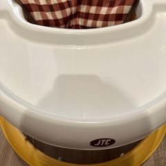 ベビー歩行器の画像