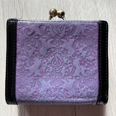 ANNA SUI セルパン　折り財布の画像