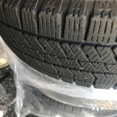 美品165-65-14 スタッドレスタイヤ　ホイールの画像
