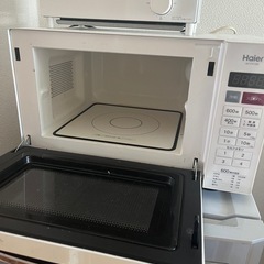 冷蔵庫と電子レンジセットの画像