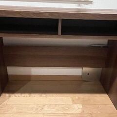 デスク　机の画像