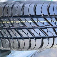 ジムニーJB23(10型)純正スペアタイヤ・スチールホイール　カバー付の画像