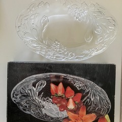 ガラス製フルーツ盛り大皿の画像