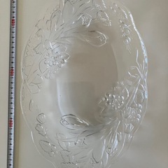 ガラス製フルーツ盛り大皿の画像