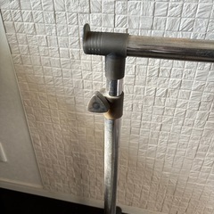 洋服ラックの画像