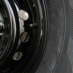 ハイエース　　スタッドレス新品未使用の画像