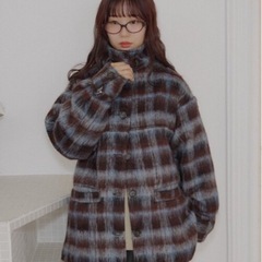 🩵 DISCOAT🤎【umm./特別感ある一着】チェックシャギーコート#ディスコート#DISCAT#シャギーコート#ブルー#ブラウンの画像