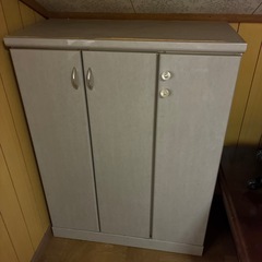 靴箱の画像