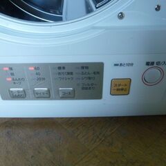 【中古】パナソニック 除湿形 電気 衣類乾燥機 NH-D603 乾燥容量 6.0kg ステンレスドラム ツイン2温風 除菌 ホワイト 難有 動作問題無の画像