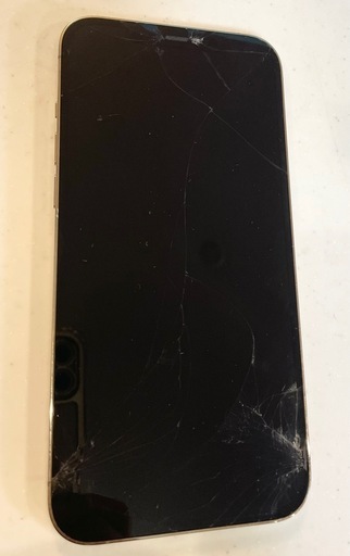 iPhone12 Pro Max ゴールド