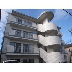 札幌市東区【2LDK‼️駐車場空き有‼️バス・トイレ別✨】