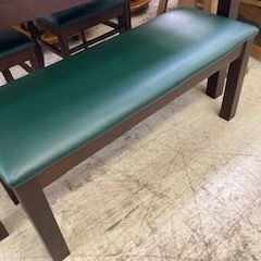 ID:709911　ダイニング４点セット　※キズ複数ありの画像