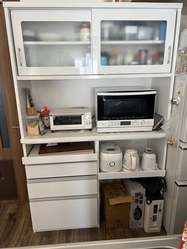 食器棚 (Rino) 各務原市役所前の収納家具《食器棚、キッチン収納》の 
