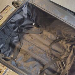 キャリーバッグ　黒　TSAロックの画像