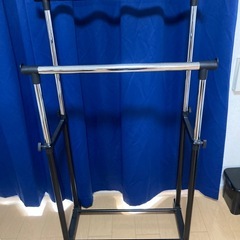 カラボスリム、パイプハンガー掛けの画像