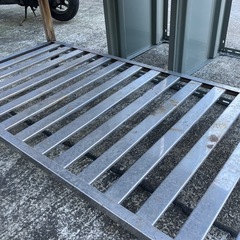 ステンレス作業台150×75×79の画像