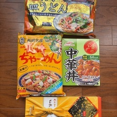 韓国海苔その他食品詰め合わせ
の画像