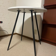 大理石柄ダイニングテーブル 12/25までの画像