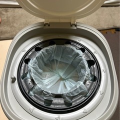 Combiポイテック本体と詰め替えの画像