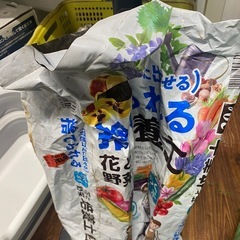 培養土　バーク堆肥　赤玉土中粒　まとめ　土　無料　園芸土　家庭園芸　菜園の画像