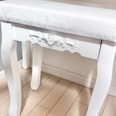 姫系 ホワイト ドレッサー 椅子 セットの画像