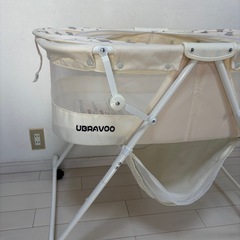 ベビーベッド　ゆりかご　キャスター付き　収納カゴ付　折りたたみ可の画像