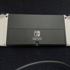美品　任天堂switchの画像