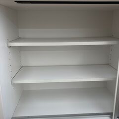 A-780【リユースのサカイ野々市店】食器棚（２枚扉）ホワイト NITORI ジモティ来店特価‼ クリーニング済みの画像