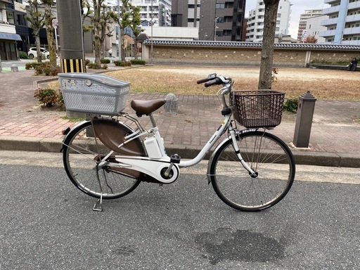 (chariyoshy 出品)27インチ　シルバー　オートライト付き　3段ギア付き　自転車 chariyoshy出品)27インチ自転車、ギア付き、オートライト付き