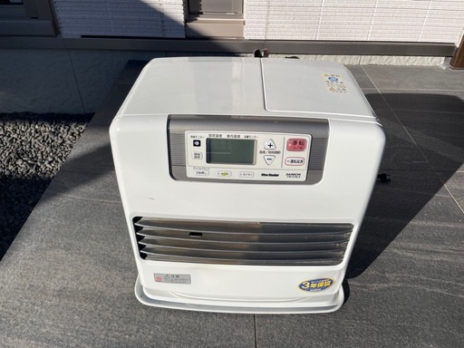 ダイニチ石油ファンヒーター　20畳9L　