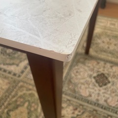 ダイニングテーブル&チェア2脚　大理石風の画像