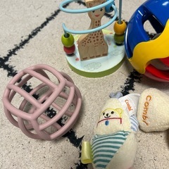 あかちゃんのおもちゃセット
の画像