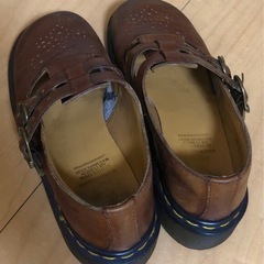 ドクターマーチン　靴の画像
