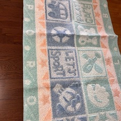 新品　カーペット　絨毯　キッチンマットとしても便利なサイズの画像