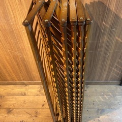 木製パーテーション　折り畳み可能　間仕切り　の画像