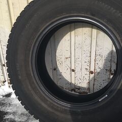 ハイエース用スタッドレスタイヤ　1本　B/S VL10　195/80R15　107/105N　の画像